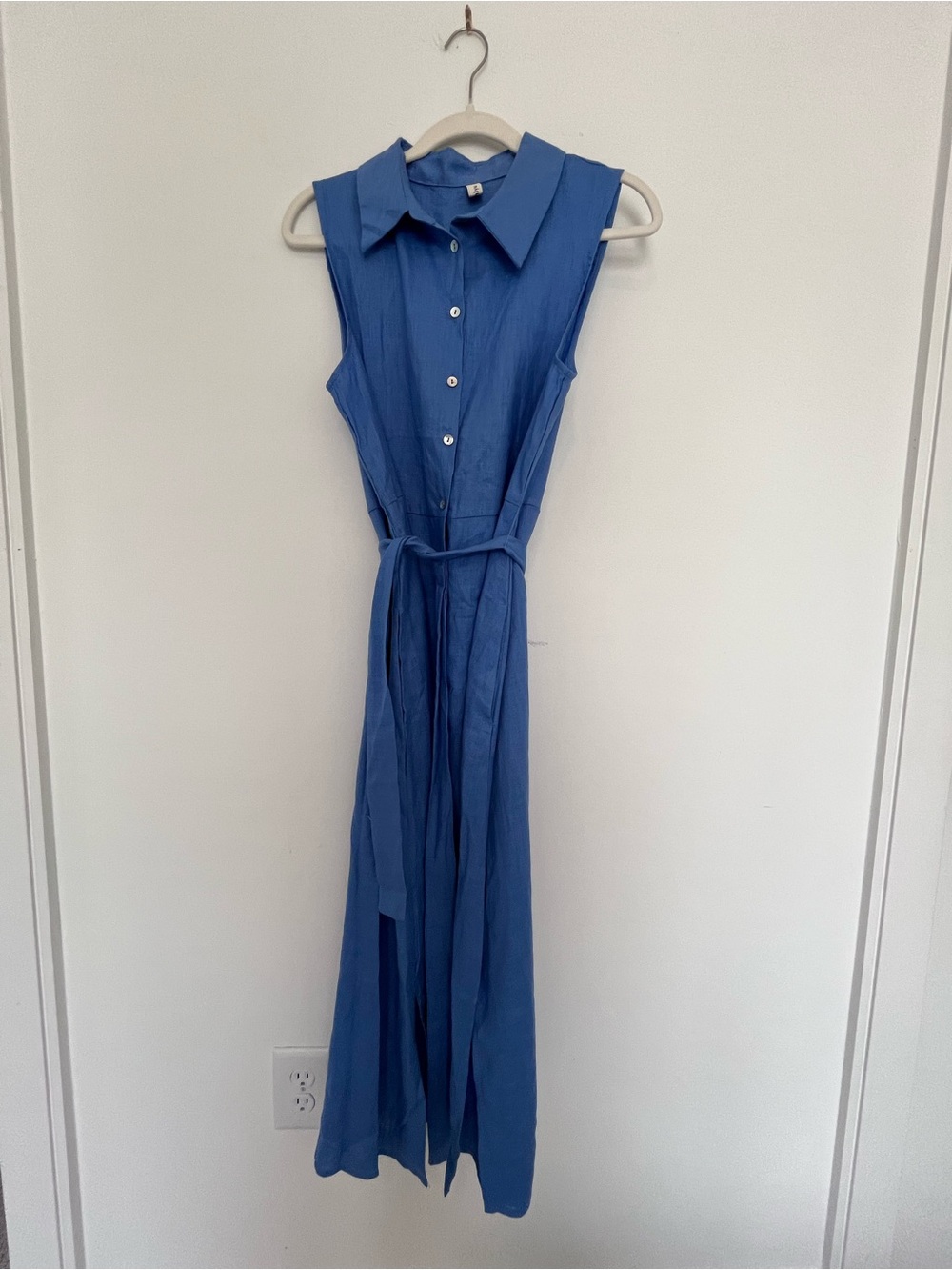 Sleeveless Blue Button-Front Linen Blue Dress with Waist Tie